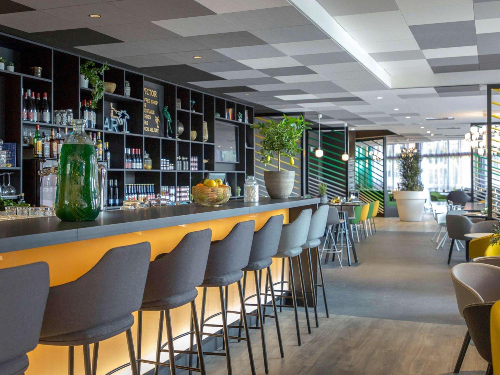 Mercure Hyeres Centre Cote D'Azur Buitenkant foto