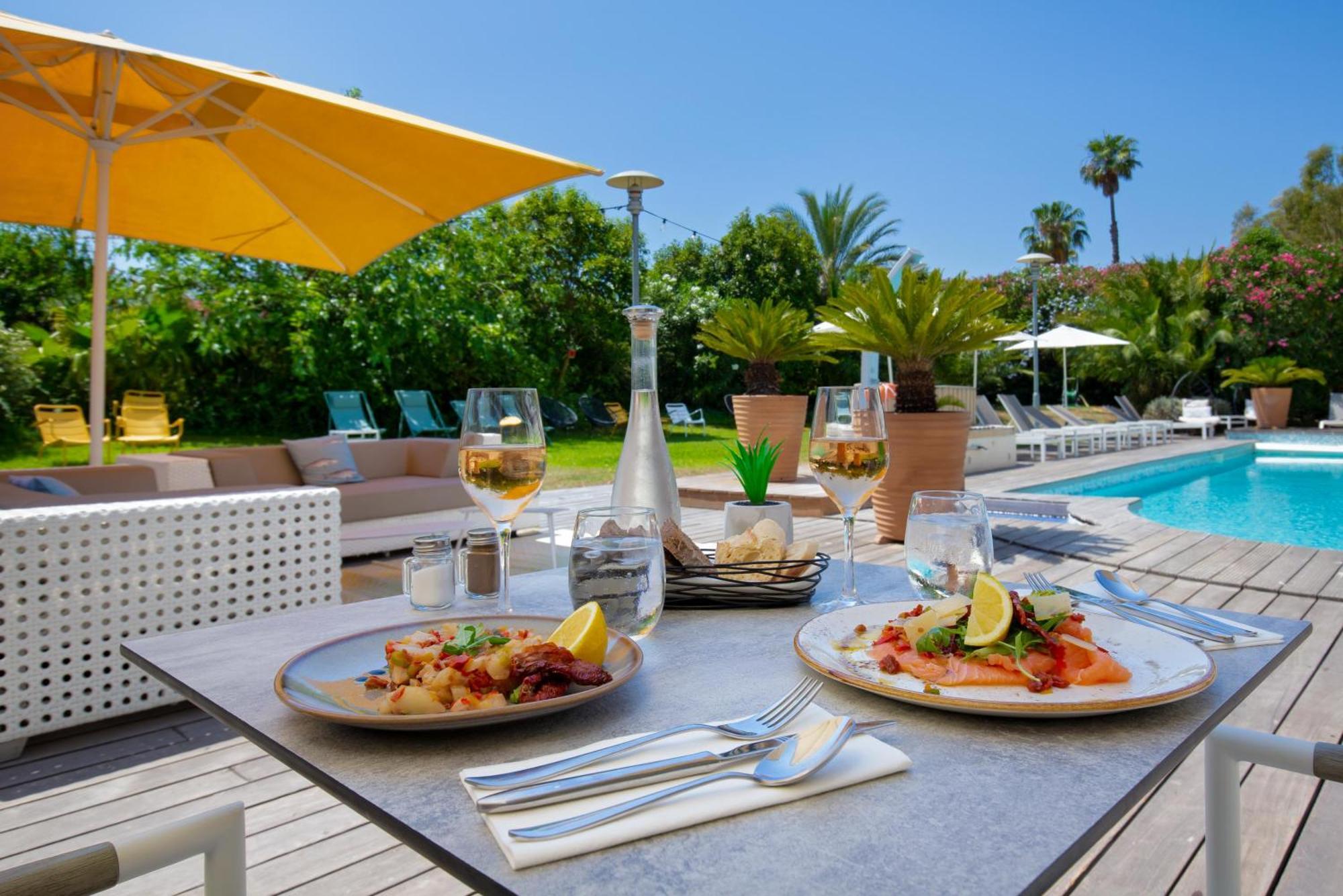 Mercure Hyeres Centre Cote D'Azur Buitenkant foto