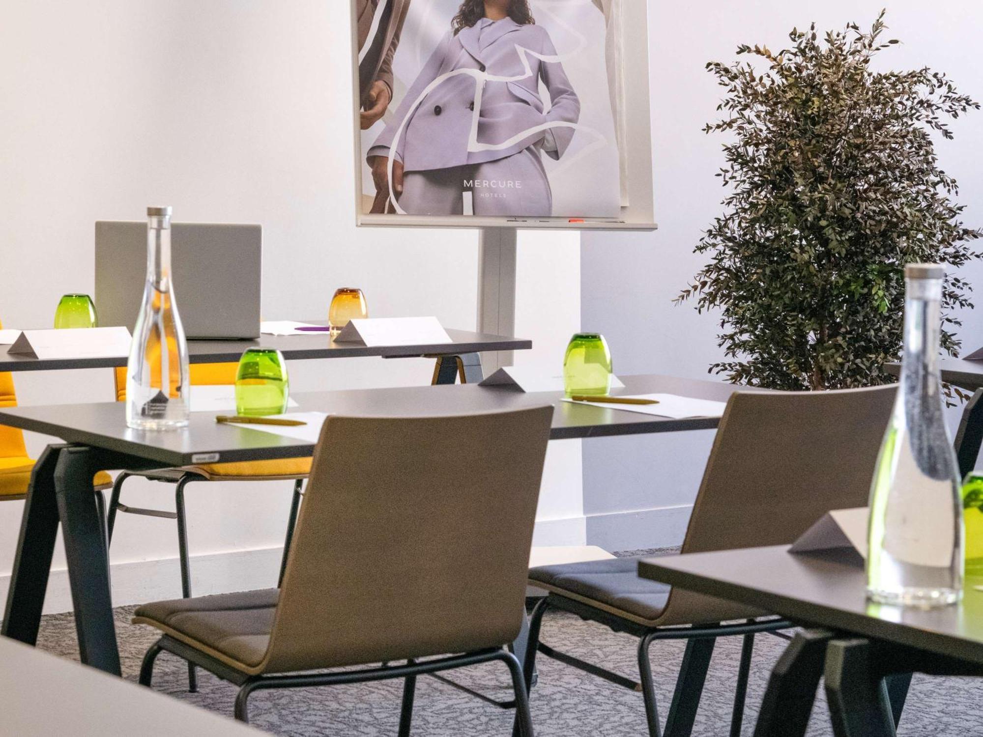 Mercure Hyeres Centre Cote D'Azur Buitenkant foto