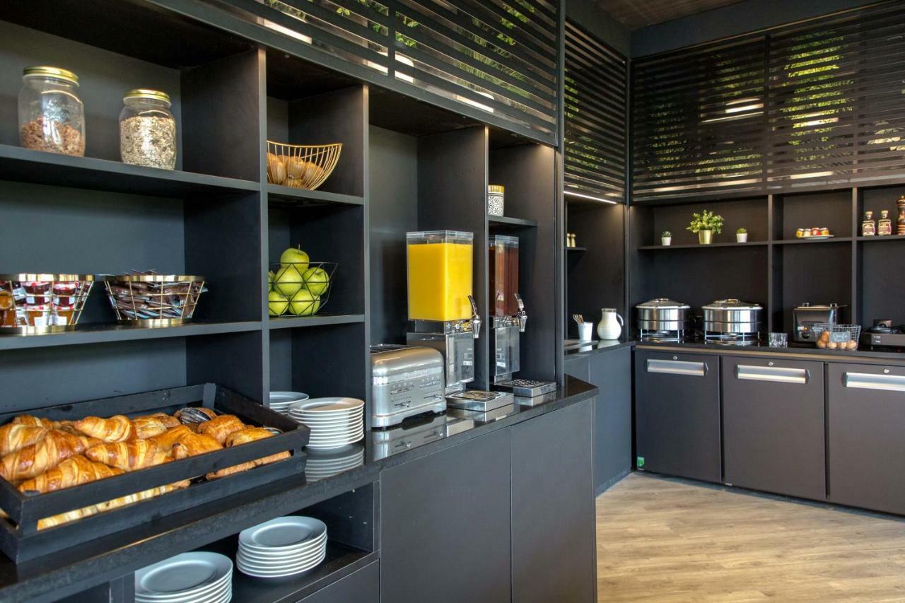 Mercure Hyeres Centre Cote D'Azur Buitenkant foto